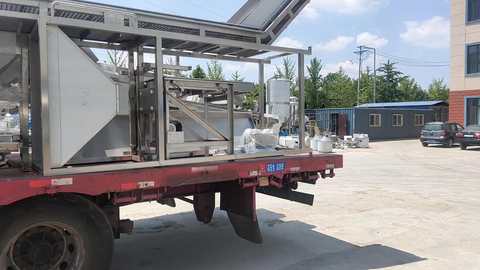 脫油花生生產線設備發(fā)貨